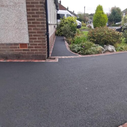 tarmac-driveway-with-block-paved-border-in-wigan-07