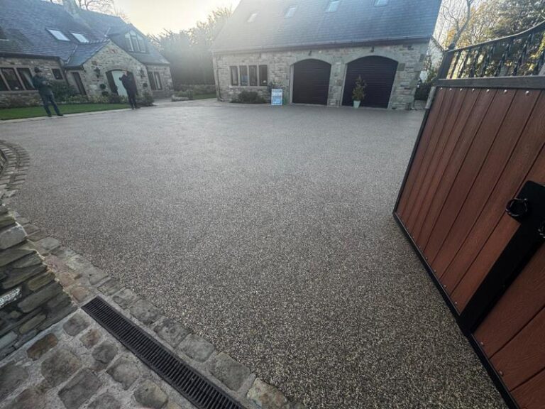 large-resin-driveway-completed-in-wigan-greatr-manchester-14